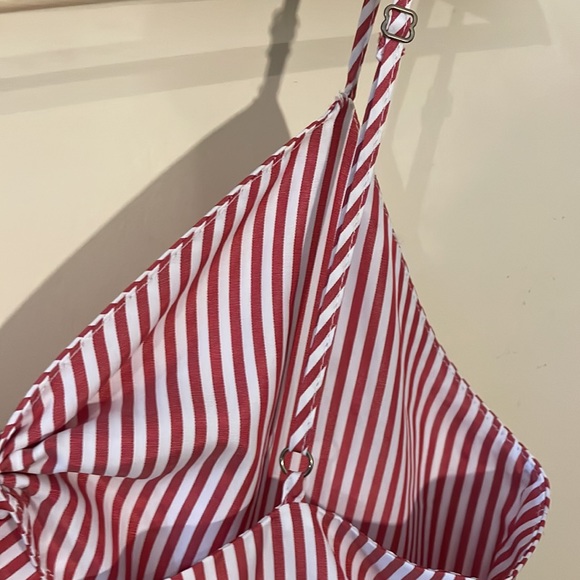 Chapter Stripes Tiered Ruffle Dress with Cut Out Size Medium - Picture 14 of 16